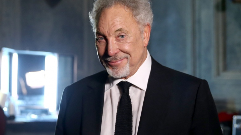 Tom Jones - No One Gave Me Love Tom Jones - No One Gave Me Love