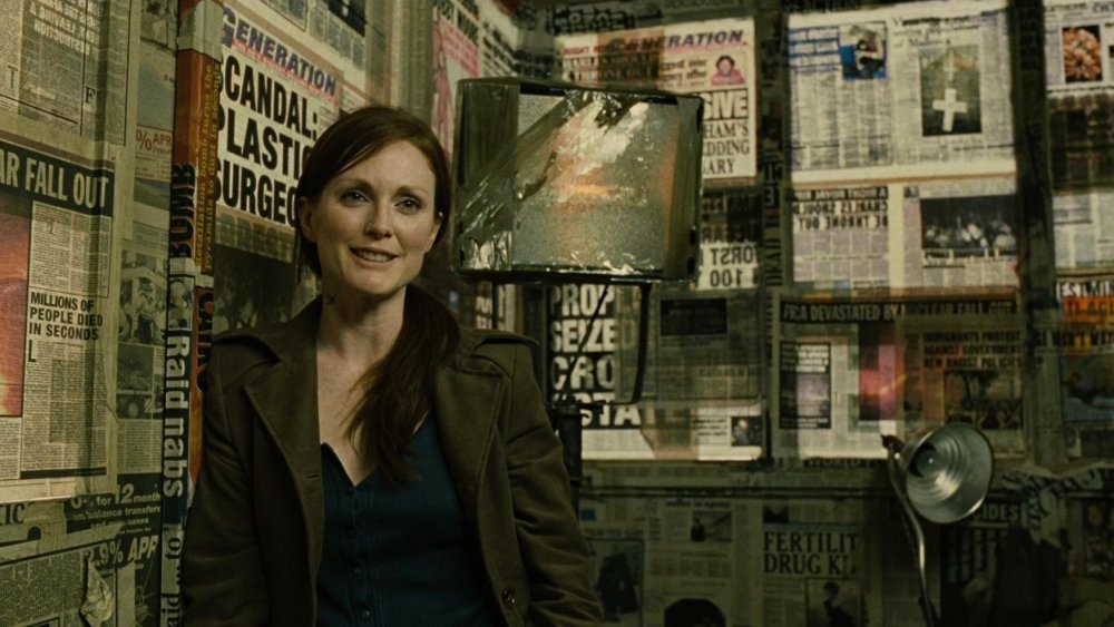 Julianne Moore in Children of Men