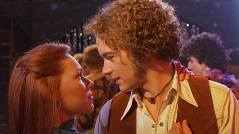 Donna and Hyde in That '70s Show