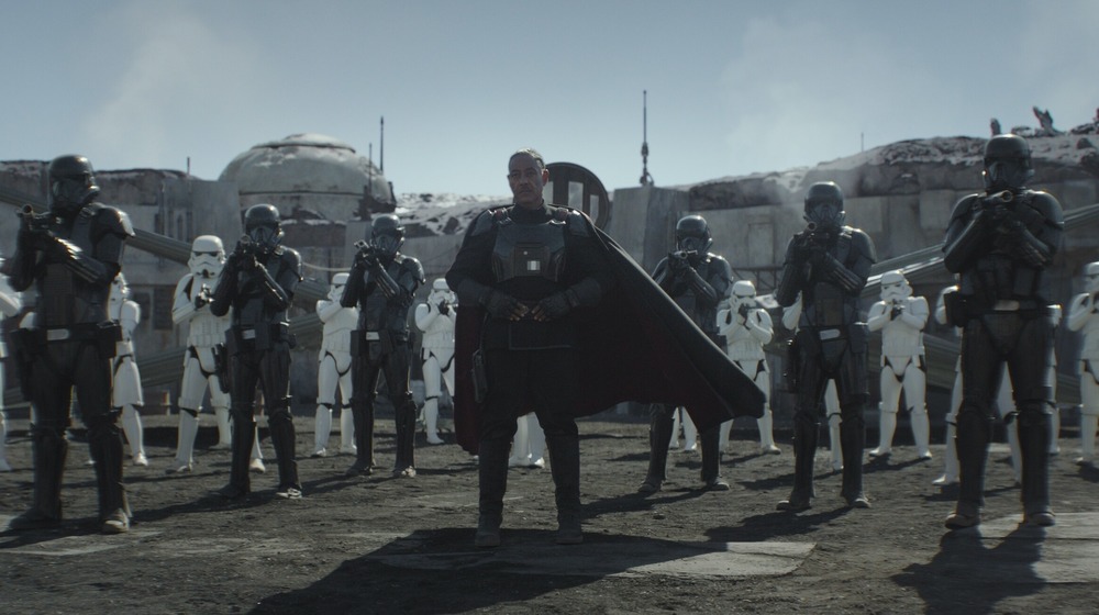 Moff Gideon troops
