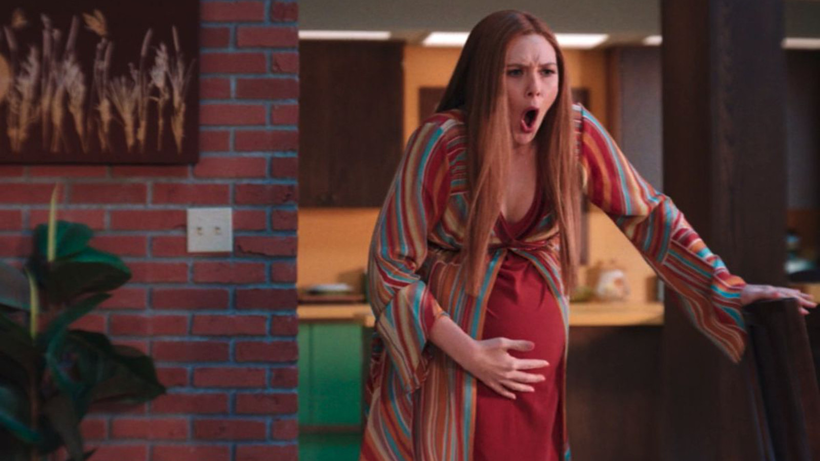 How This WandaVision Scene Mirrors Vision�s Avengers