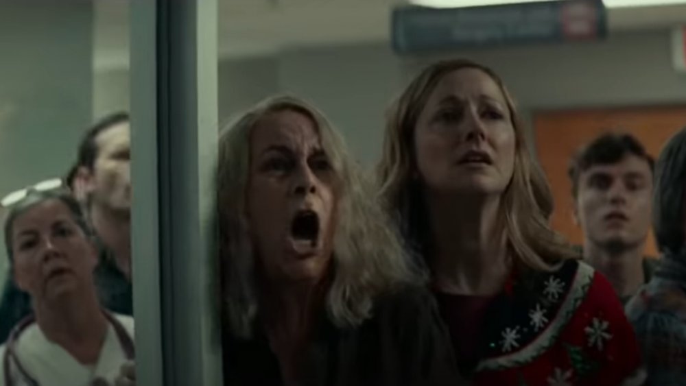 Jamie Lee Curtis offers details about Halloween Kills