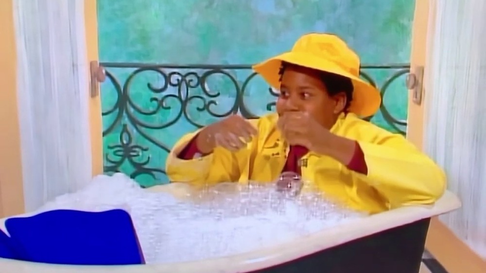 The '90s Nickelodeon Reference You Missed During The 2021 Golden Globes