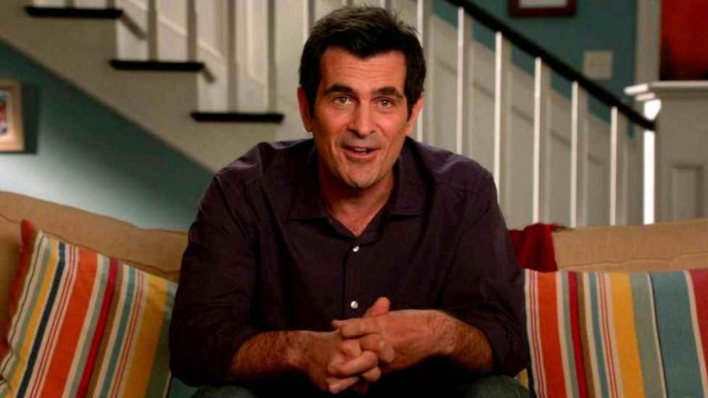 4. Ty Burrell as Phil Dunphy: Phil Dunphy, a model supportive father, is an excellent character of Modern Family. He was always mentoring and guiding his children and family in the right direction. He is played by Ty Burrell, who is also seen in Finding Dory.