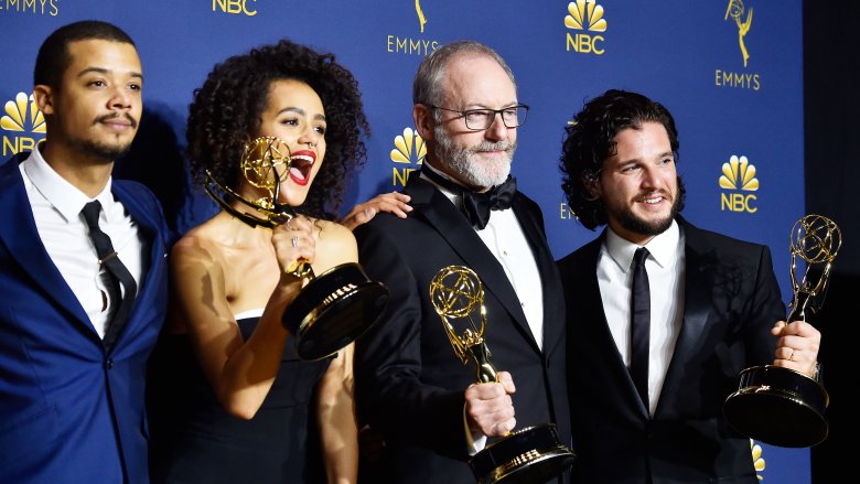 The Reason There S No Host For The 2019 Emmy Awards