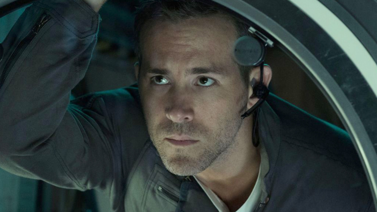 The Ryan Reynolds SciFi Horror Movie You Can Watch On Amazon Prime